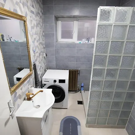 Quarto em Acomodações Particulares St Marks Belgrado